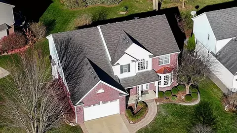 2546 Jackson Dr, Rochester Hills, MI 48309