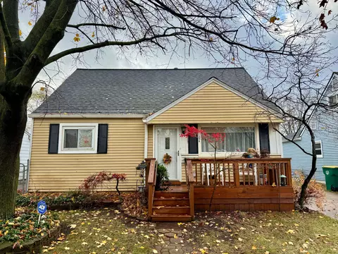 1218 Lexington Pkwy, Ypsilanti, MI 48198