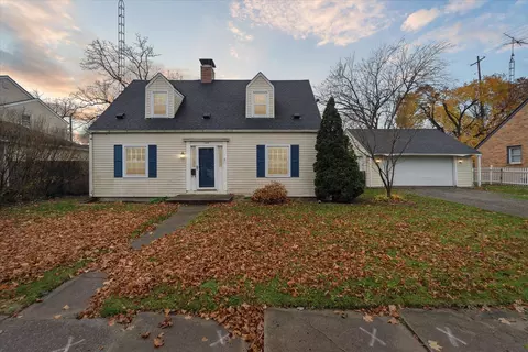 1060 Lafayette St, Flint, MI 48503