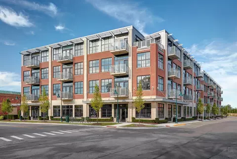 1 Villa Rd #205, Birmingham, MI 48009