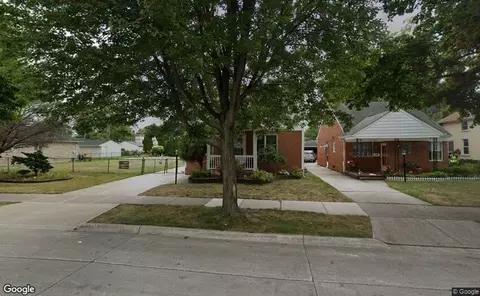 23331 Park St, Dearborn, MI 48124