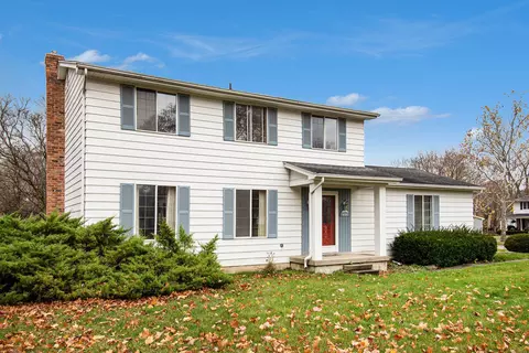 406 Windmill Point Dr, Flushing, MI 48433