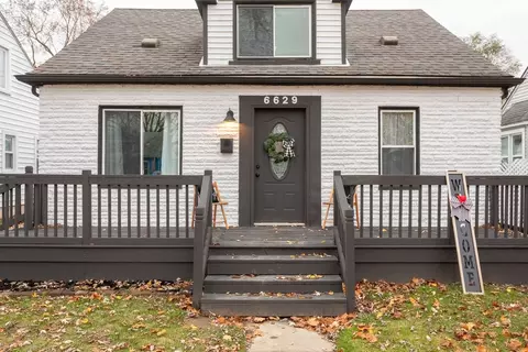 6629 Jackson St, Taylor, MI 48180