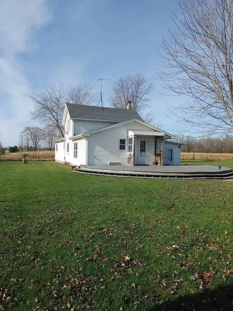 16210 Hull Rd, Brown City, MI 48416