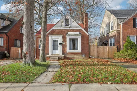 5267 N Three Mile Dr, Detroit, MI 48224