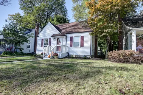1123 N Wilson Ave, Royal Oak, MI 48067