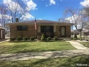 8357 Randy Dr, Westland, MI 48185