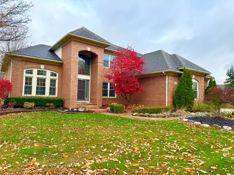24428 Salem, Novi, MI 48374
