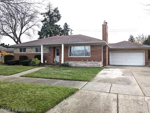19034 Dijon Ave, Eastpointe, MI 48021