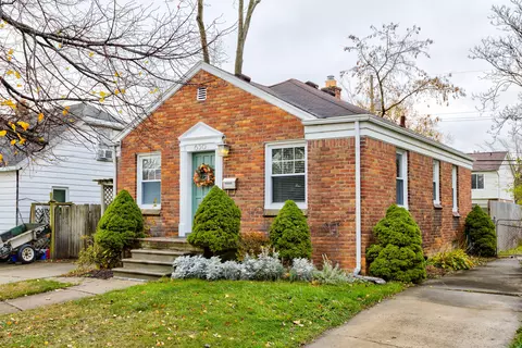 630 Spencer St, Ferndale, MI 48220