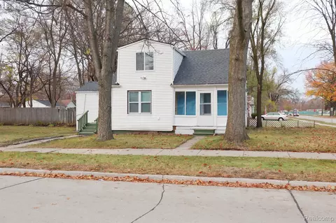 5160 S Gulley Rd, Dearborn Heights, MI 48125