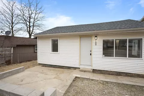7168 Alpine Dr, Argentine, MI 48451