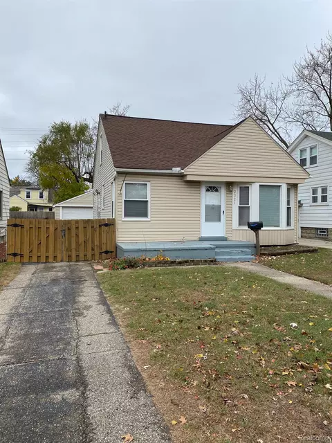 2021 Central St, Ferndale, MI 48220