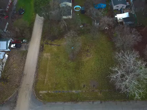 1458 Knickerbocker Ave, Flint, MI 48505