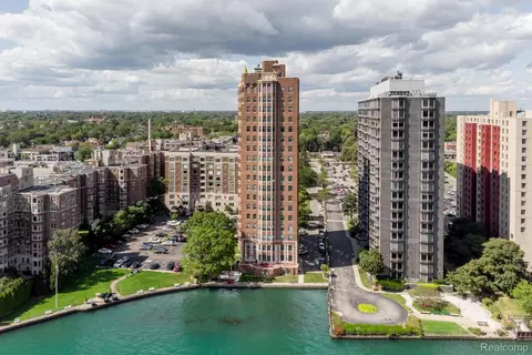8162 E Jefferson Ave #8A, Detroit, MI 48214