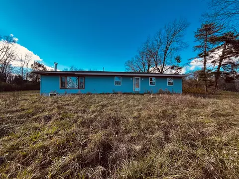 2019 Gray Rd, Oregon, MI 48446