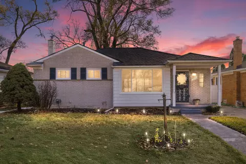 13031 Dartmouth St, Oak Park, MI 48237