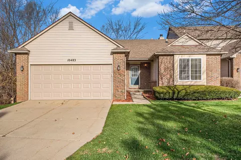 10483 Northvalley, Hartland, MI 48353