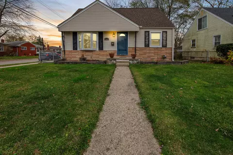 25502 Buick St, Roseville, MI 48066