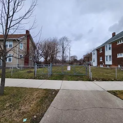 1704 W Euclid St, Detroit, MI 48206