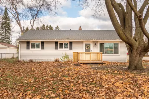 2289 Dawes Ave, Shelby Township, MI 48317