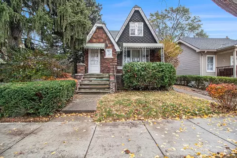 7526 Mead St, Dearborn, MI 48126