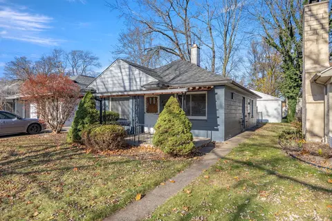 24514 Carlysle St, Dearborn, MI 48124