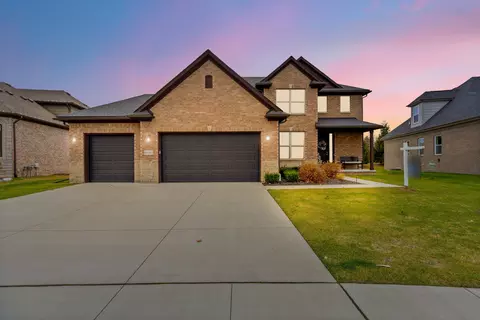 49763 Chaucer, Macomb, MI 48044 photo 1