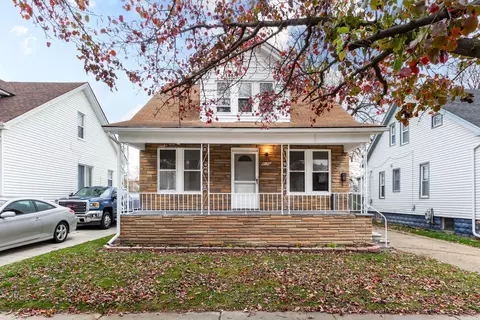 8175 Central, Center Line, MI 48015