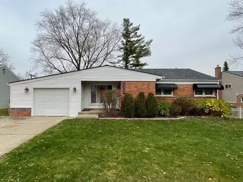 23900 Power Rd, Farmington, MI 48336