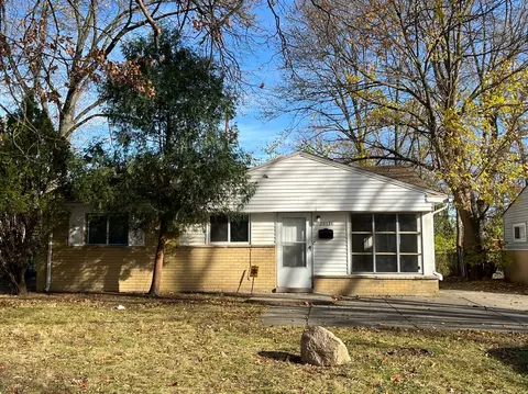 28136 Fairfax St, Southfield, MI 48076