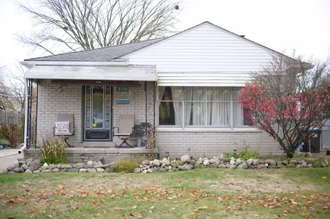 8720 Jackson St, Taylor, MI 48180 photo 1