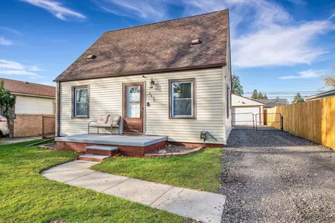 6850 Beech Daly Rd, Taylor, MI 48180