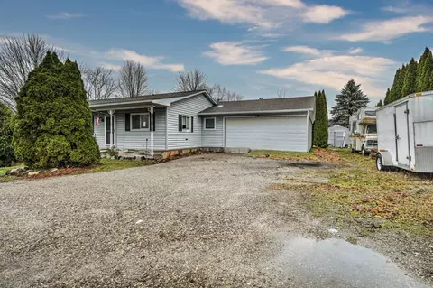 12500 Milford Rd, Rose, MI 48442