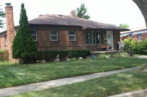 33630 Gertrude St, Wayne, MI 48184