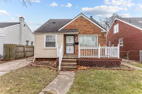 16696 Carlisle St, Detroit, MI 48205
