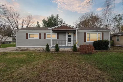 47485 Frederick Rd, Shelby Township, MI 48317