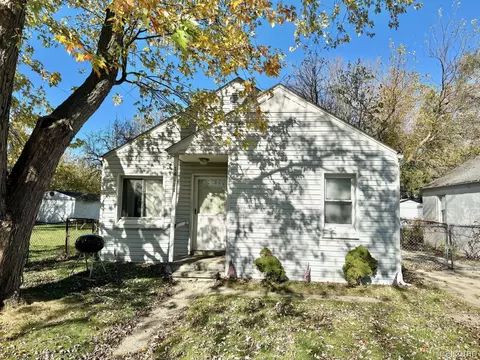 14291 Hendricks Ave, Warren, MI 48089