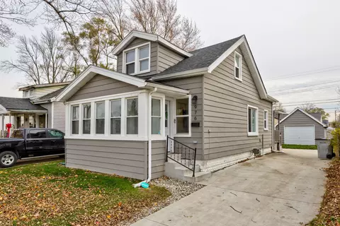 976 E Coy Ave, Hazel Park, MI 48030