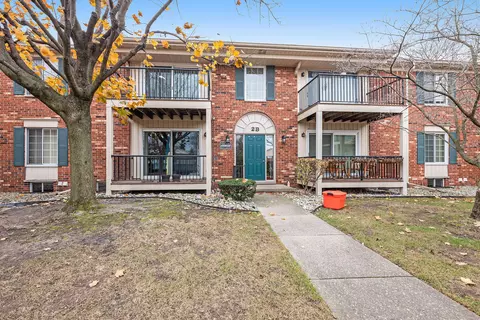 34795 Maple Lane Dr 68 2b Dr #68, Sterling Heights, MI 48312