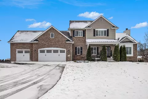 10114 Cliff View Crt Ct, Independence, MI 48348