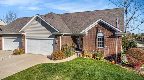 5461 Hidden Valley Trl, Fenton, MI 48451