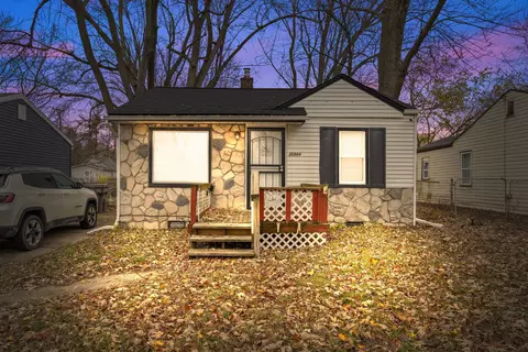 25944 Dartmouth St, Inkster, MI 48141