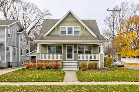 523 N Wilson Ave, Royal Oak, MI 48067