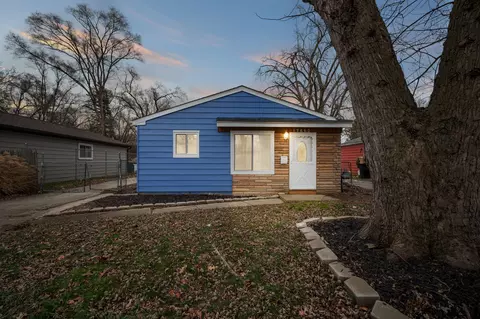 17660 Five Points St, Detroit, MI 48240