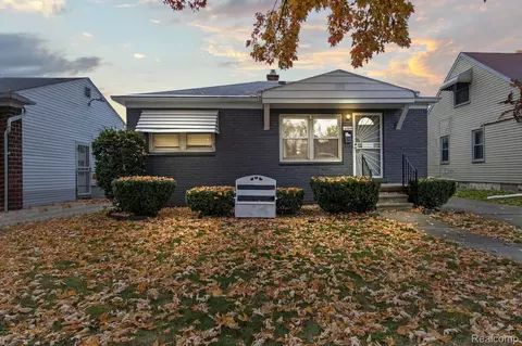 6084 Piedmont St, Detroit, MI 48228