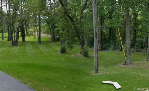 0 Walnut Shores Dr, Tyrone, MI 48430