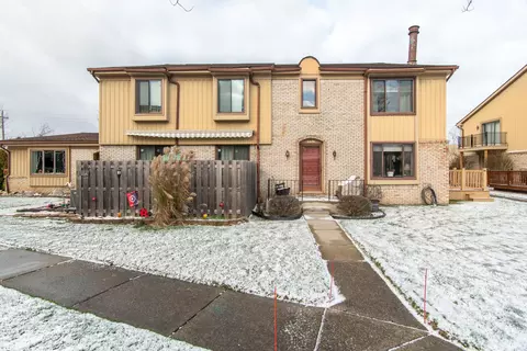 41696 Bedford Dr, Canton, MI 48187