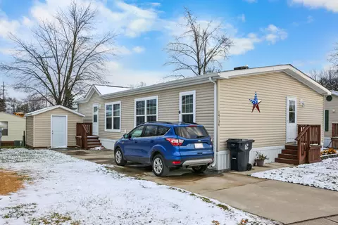 14134 B Dr, Plymouth, MI 48170
