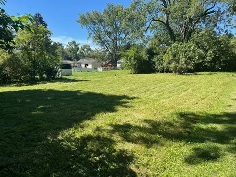 1099 Stanley Ave, Pontiac, MI 48340